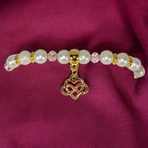Pearl Bracelet with Heart Charm Y2K Coquette Girl Dollette Old Hollywood Classic